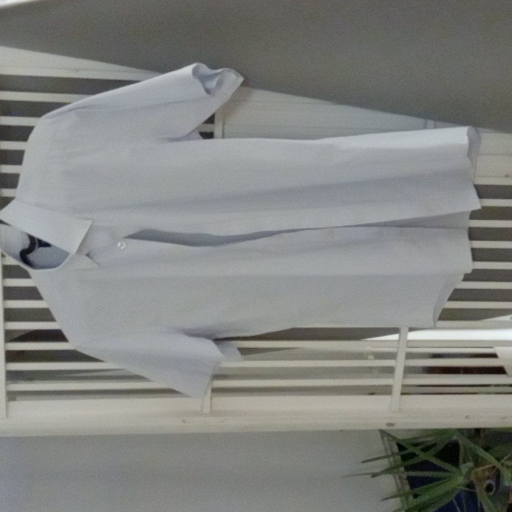 *last day - moving sale* Light blue short sleeve shirt size 95